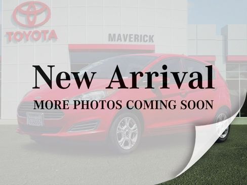 Used 2015 Ford Fiesta SE FWD image 1