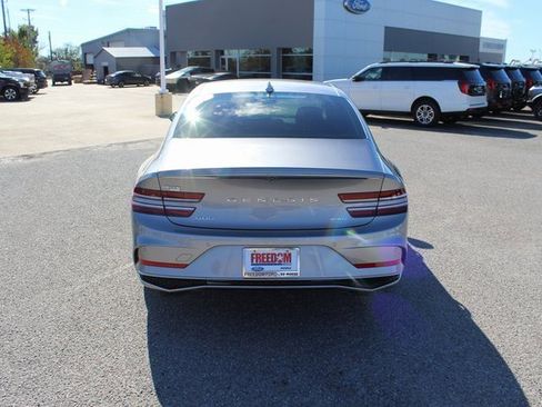 Used 2025 Genesis G80 2.5T image 10