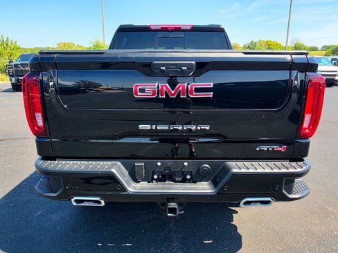 Used 2026 GMC Sierra 1500 AT4 w/ AT4 Premium Package AWD/4WD image 5