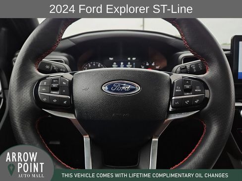 Used 2024 Ford Explorer ST-Line w/ Class IV Trailer Tow Package RWD image 27