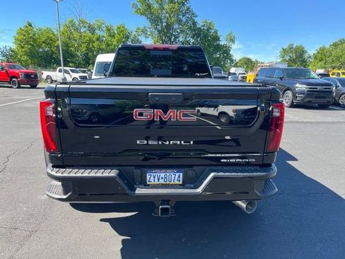 Used 2025 GMC Sierra 3500 Denali w/ Denali Reserve Package AWD/4WD image 7