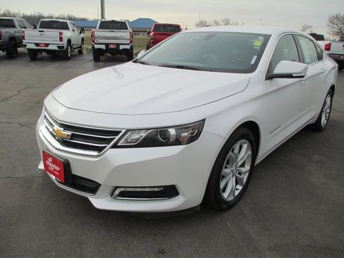 Used 2019 Chevrolet Impala LT w/ LT Leather Package image 8