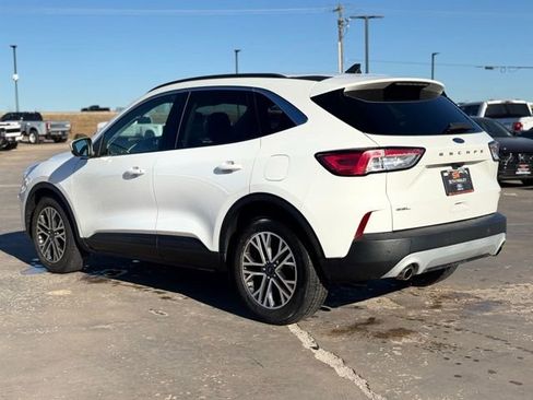 Used 2021 Ford Escape SEL image 5