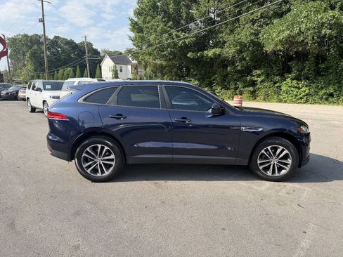Used 2018 Jaguar F-PACE Premium AWD/4WD image 3