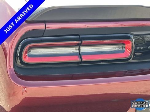 Used 2021 Dodge Challenger SXT w/ Blacktop Package image 10