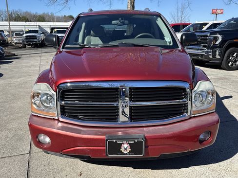 Used 2006 Dodge Durango Limited w/ Trailer Tow Group image 2