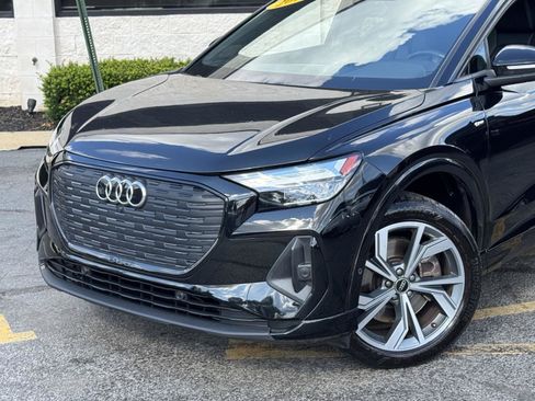 Used 2024 Audi Q4 e-tron Premium Plus w/ Premium Plus AWD/4WD image 3