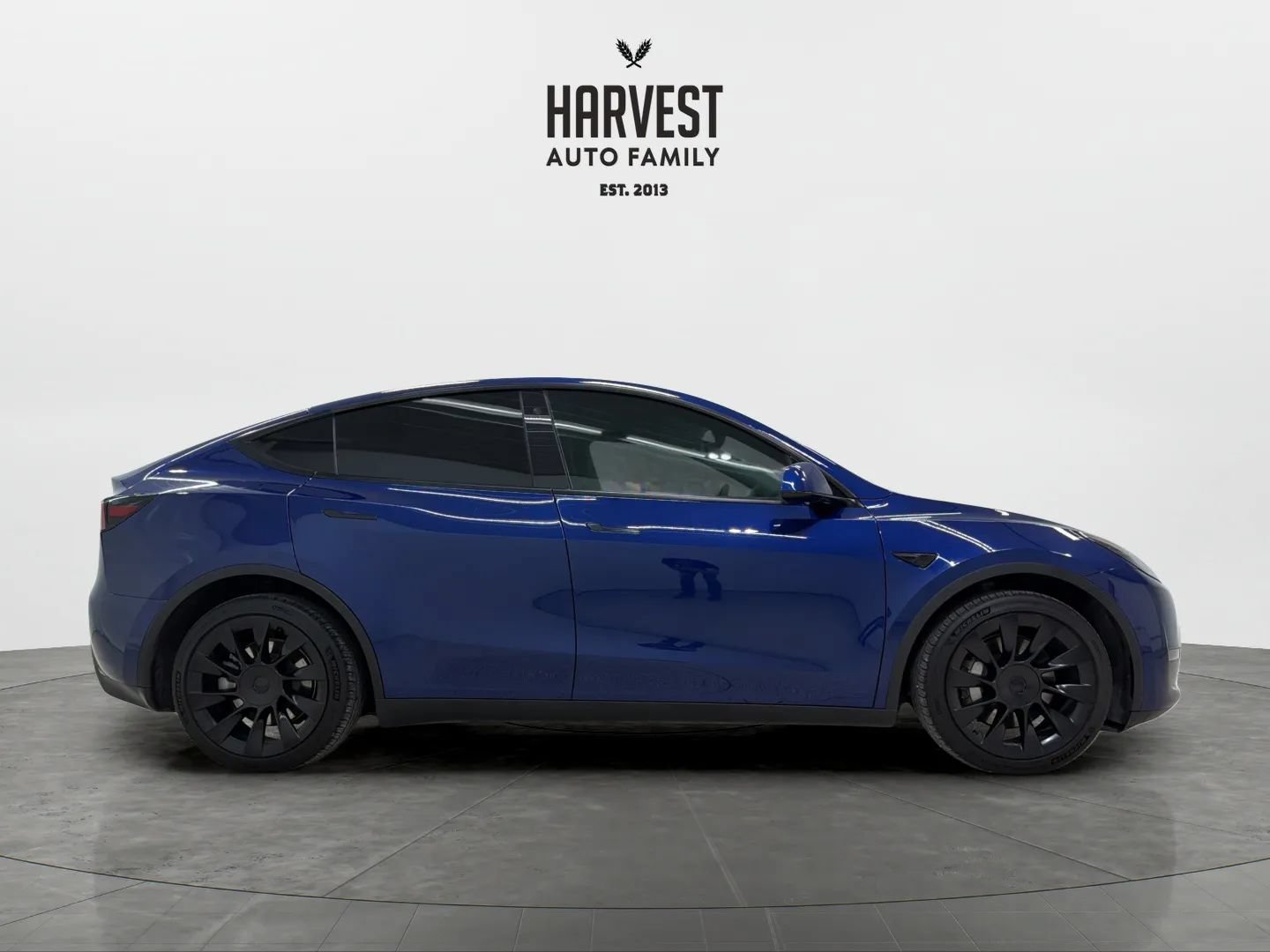 Used 2021 Tesla Model Y Long Range AWD/4WD image 8