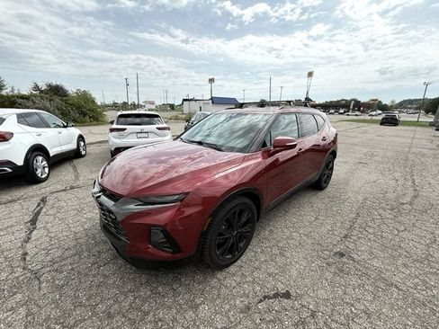 Used 2020 Chevrolet Blazer RS AWD/4WD image 2