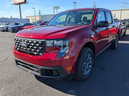 New 2025 Ford Maverick XLT w/ XLT Luxury Package image 6