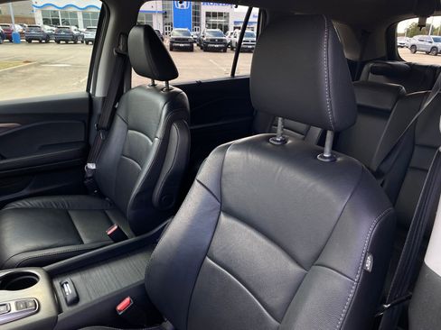Used 2022 Honda Pilot Special Edition image 12