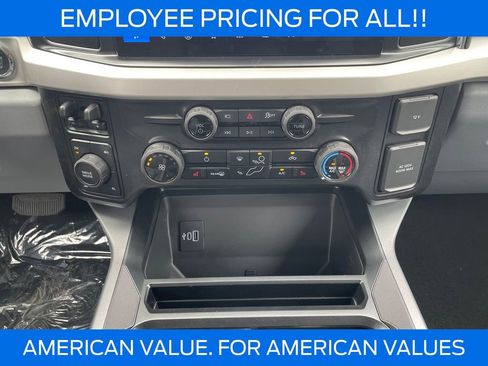 New 2026 Ford F350 XLT w/ XLT Premium Package AWD/4WD image 17