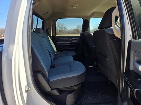 Used 2020 RAM 3500 Big Horn w/ Level 2 Equipment Group image 13