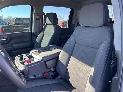 Used 2024 Chevrolet Silverado 2500 Custom w/ Custom Convenience Package image 16