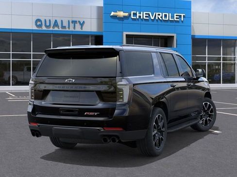 New 2026 Chevrolet Suburban RST w/ Comfort Package AWD/4WD image 4