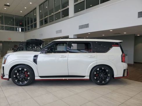 New 2026 Nissan Armada NISMO image 4