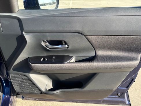 New 2025 Nissan Kicks SV w/ SV Premium Package image 14