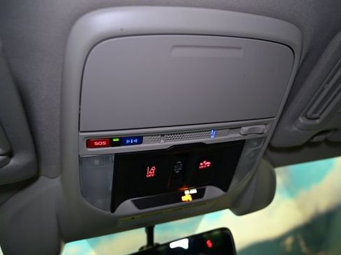 Used 2021 Subaru Forester Touring w/ Popular Package #2 image 47