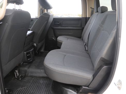 Used 2020 RAM 2500 Tradesman w/ Chrome Appearance Group image 27