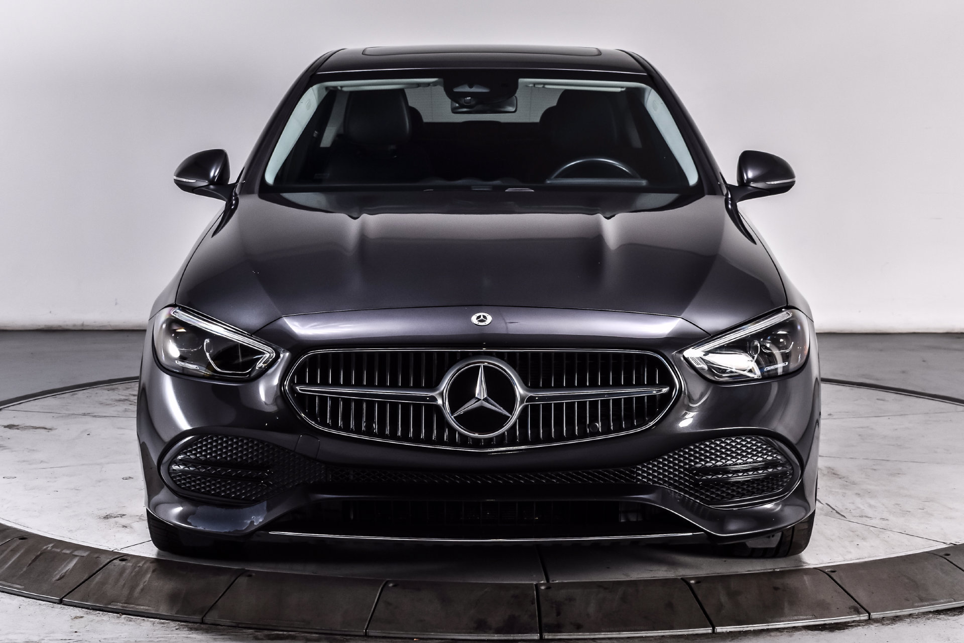 Used 2022 Mercedes-Benz C 300 Sedan image 2
