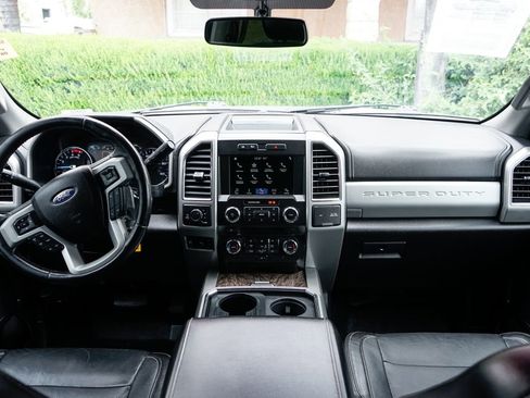 Used 2018 Ford F250 Lariat AWD/4WD image 24