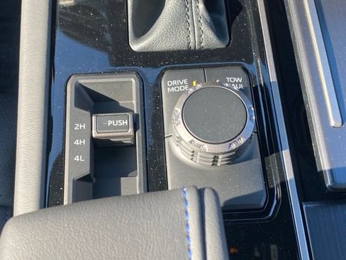 New 2026 Toyota Tundra Platinum AWD/4WD image 20