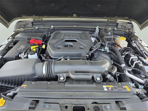 New 2025 Jeep Wrangler Sport S image 32