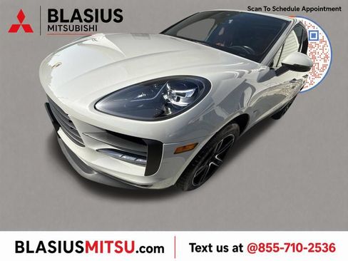 Used 2021 Porsche Macan S AWD/4WD image 45