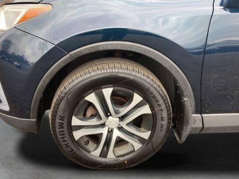 Used 2018 Toyota RAV4 LE w/ All Weather Liner Package image 23