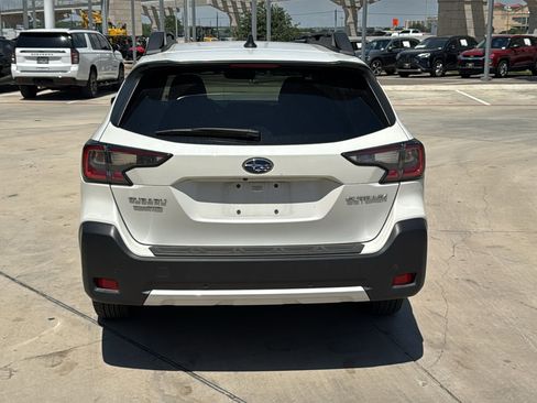 Used 2024 Subaru Outback Limited AWD/4WD image 6