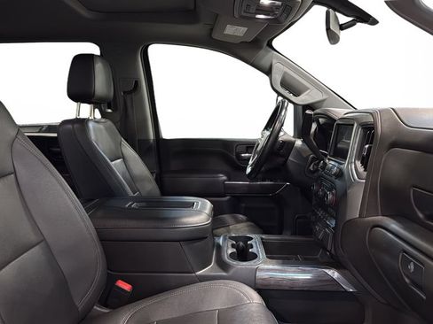 Used 2021 Chevrolet Silverado 3500 LTZ w/ LTZ Convenience Package AWD/4WD image 9