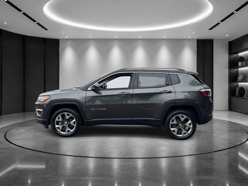Used 2020 Jeep Compass Limited AWD/4WD image 3