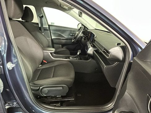 Used 2025 Hyundai Kona SEL FWD image 35