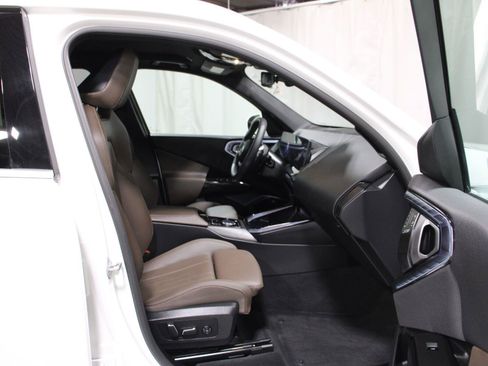 Used 2026 BMW X3 xDrive30i AWD/4WD image 8