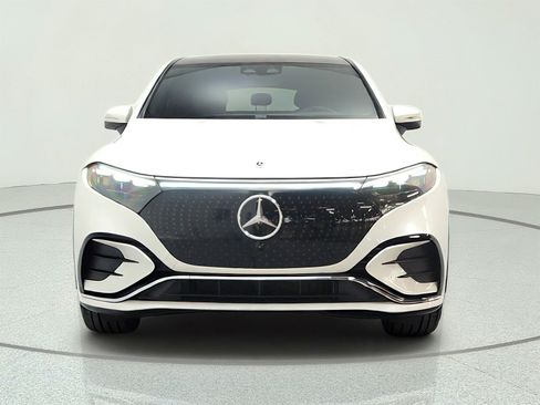Used 2023 Mercedes-Benz EQS 450+ SUV image 2