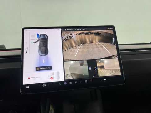 Used 2025 Tesla Model 3 Long Range image 19
