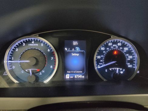 Used 2017 Toyota Camry LE image 23