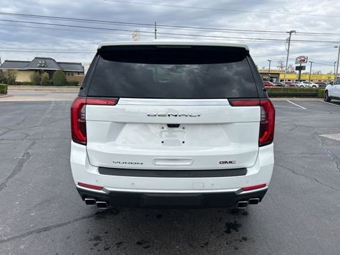 Used 2026 GMC Yukon Denali w/ Denali Reserve Package image 7