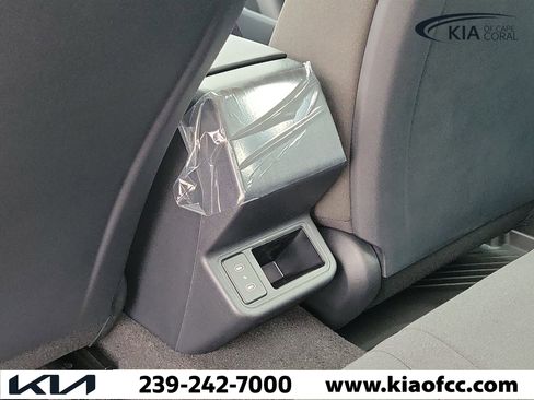 New 2026 Kia K4 LX image 12