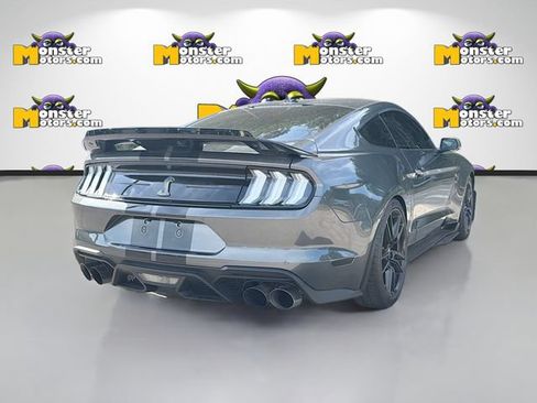 Used 2020 Ford Mustang Shelby GT500 w/ Technology Package RWD image 5
