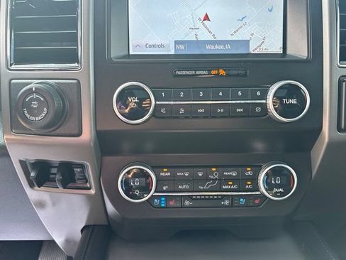 Used 2021 Ford Expedition Max XLT AWD/4WD image 6
