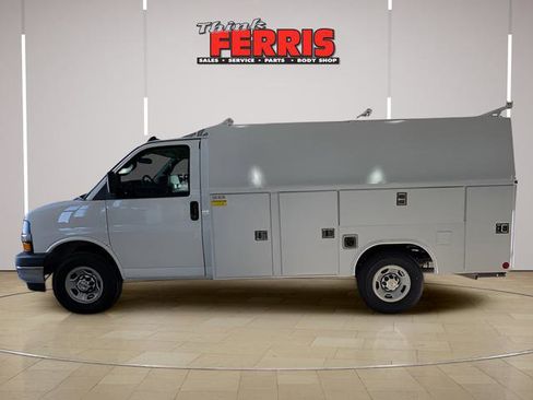 New 2026 Chevrolet Express 3500 w/ Power Convenience Package RWD image 2