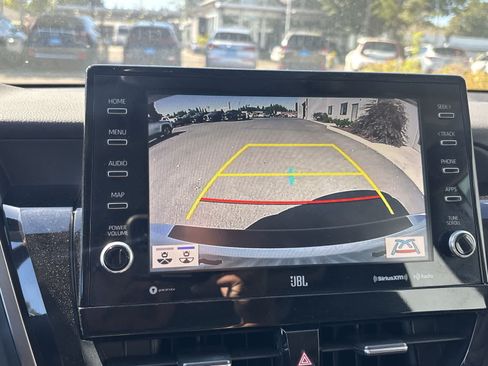 Used 2022 Toyota Camry XSE FWD image 18