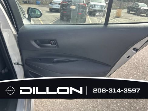Used 2025 Toyota Corolla LE FWD image 11