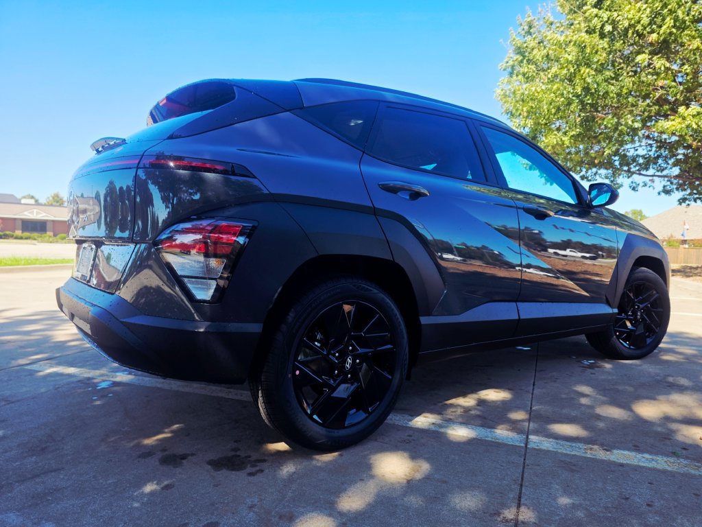 New 2027 Hyundai Kona SEL Sport FWD image 9