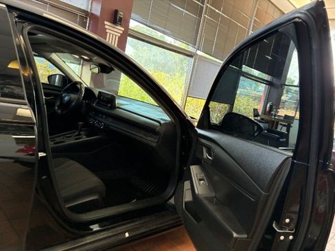 Used 2024 Honda Accord EX image 32