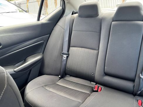 Used 2025 Nissan Altima 2.5 SV FWD image 39