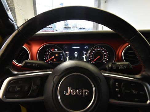 Used 2020 Jeep Wrangler Unlimited Rubicon w/ Dual Top Group image 25