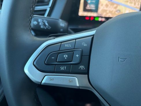 New 2026 Volkswagen Atlas Cross Sport SEL Premium R-Line image 28