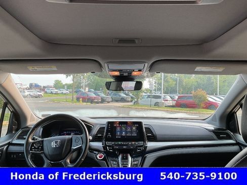 Certified 2021 Honda Odyssey Touring image 50